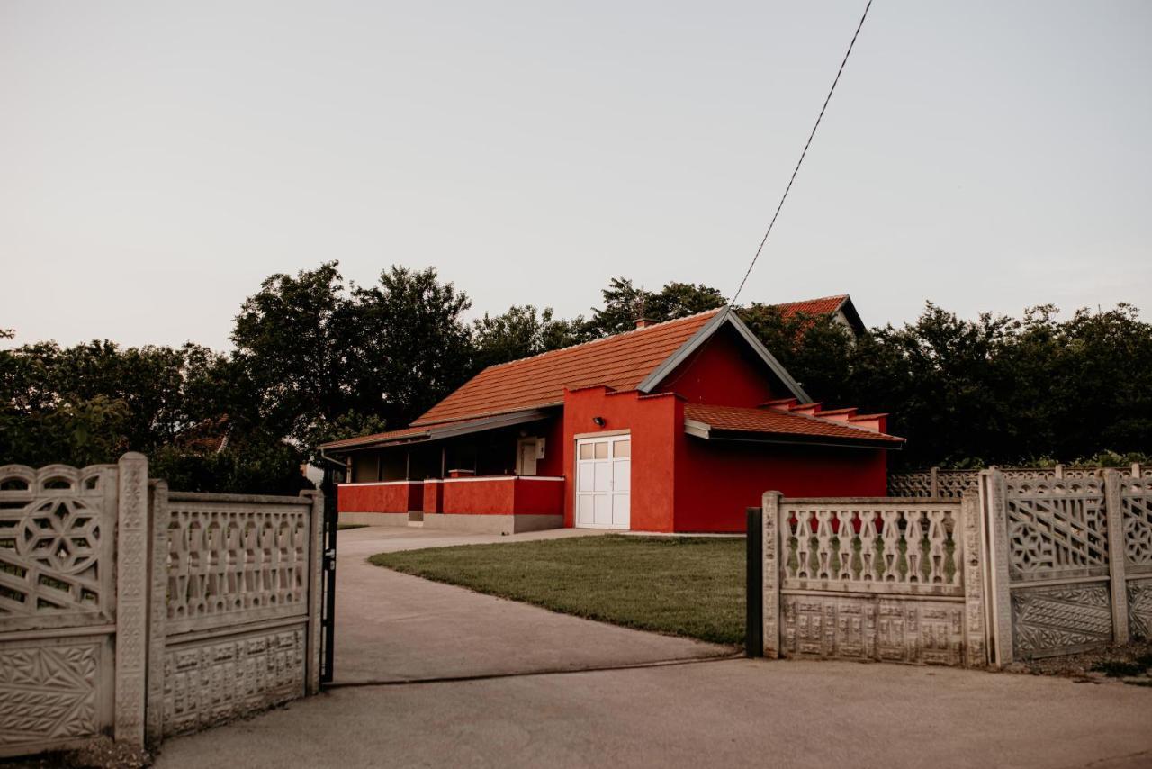 Vikendica Castanea Banja Zdrelo Villa Petrovac na Mlavi Exterior photo